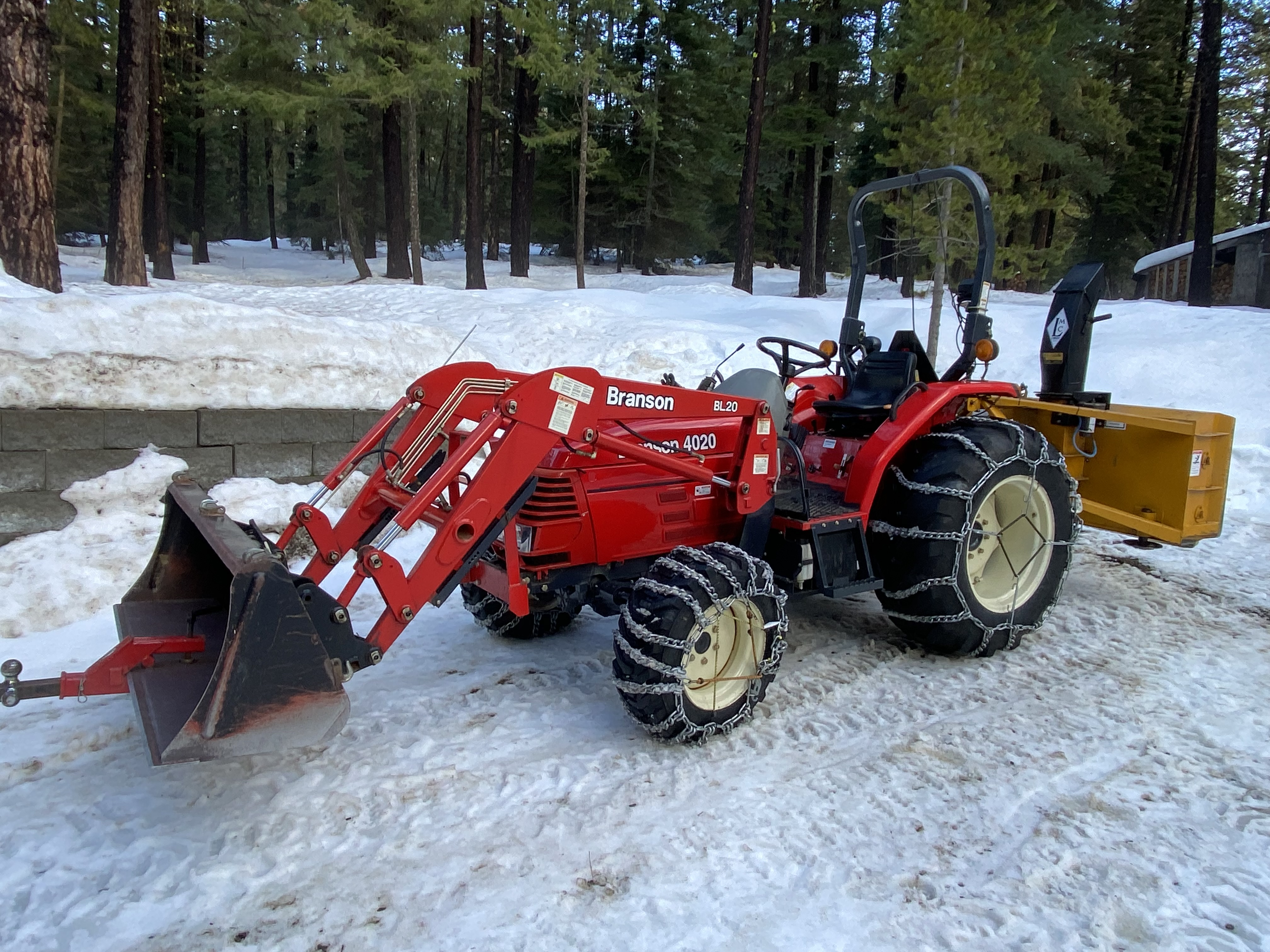 Used Branson 4020R 40hp Diesel 4x4