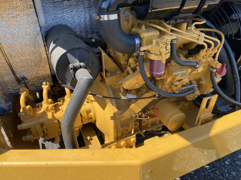 Used 2005 Komatsu PC10