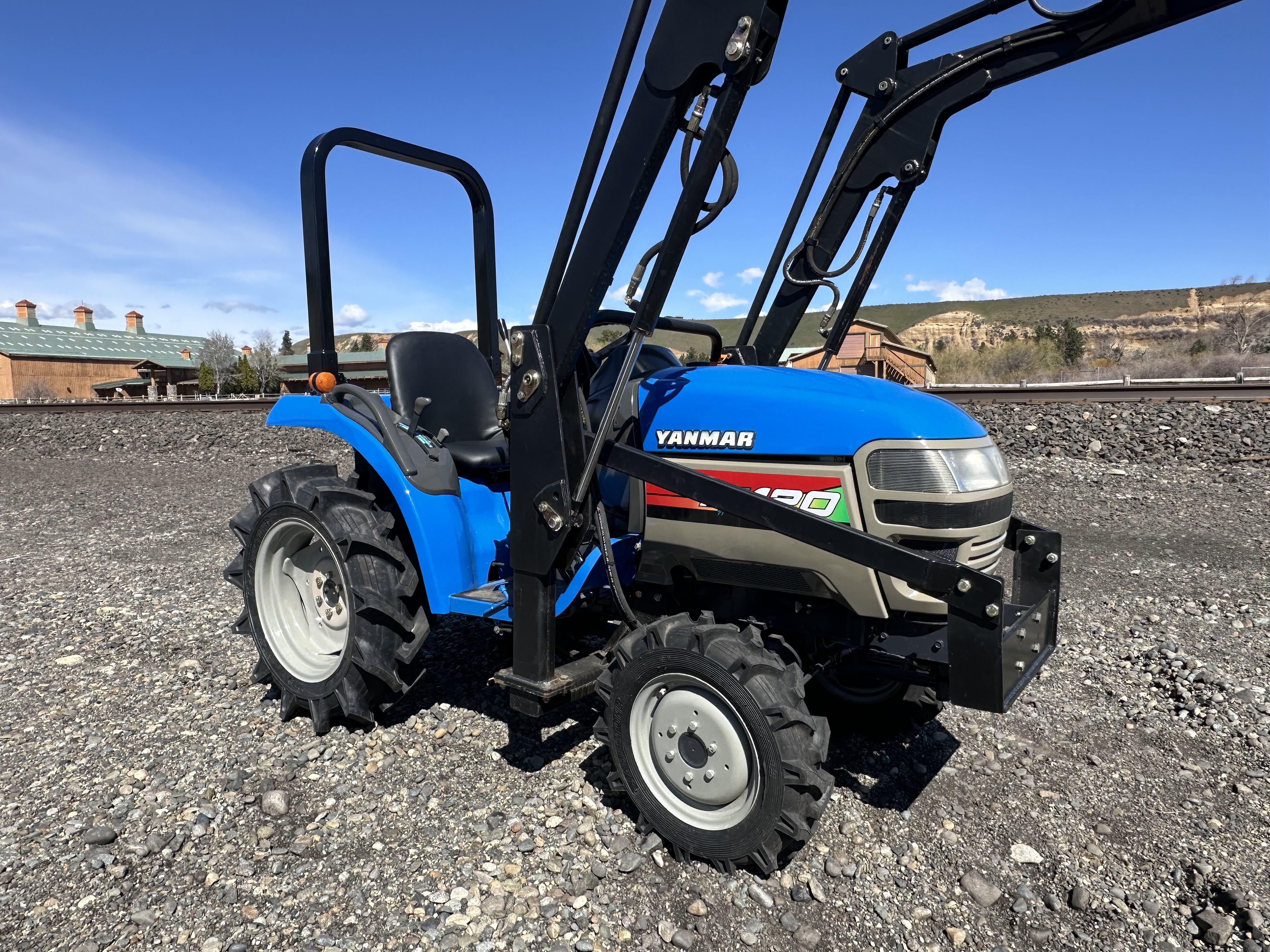 Used Yanmar AF 120 Diesel 4x4 Tractor with Front Loader