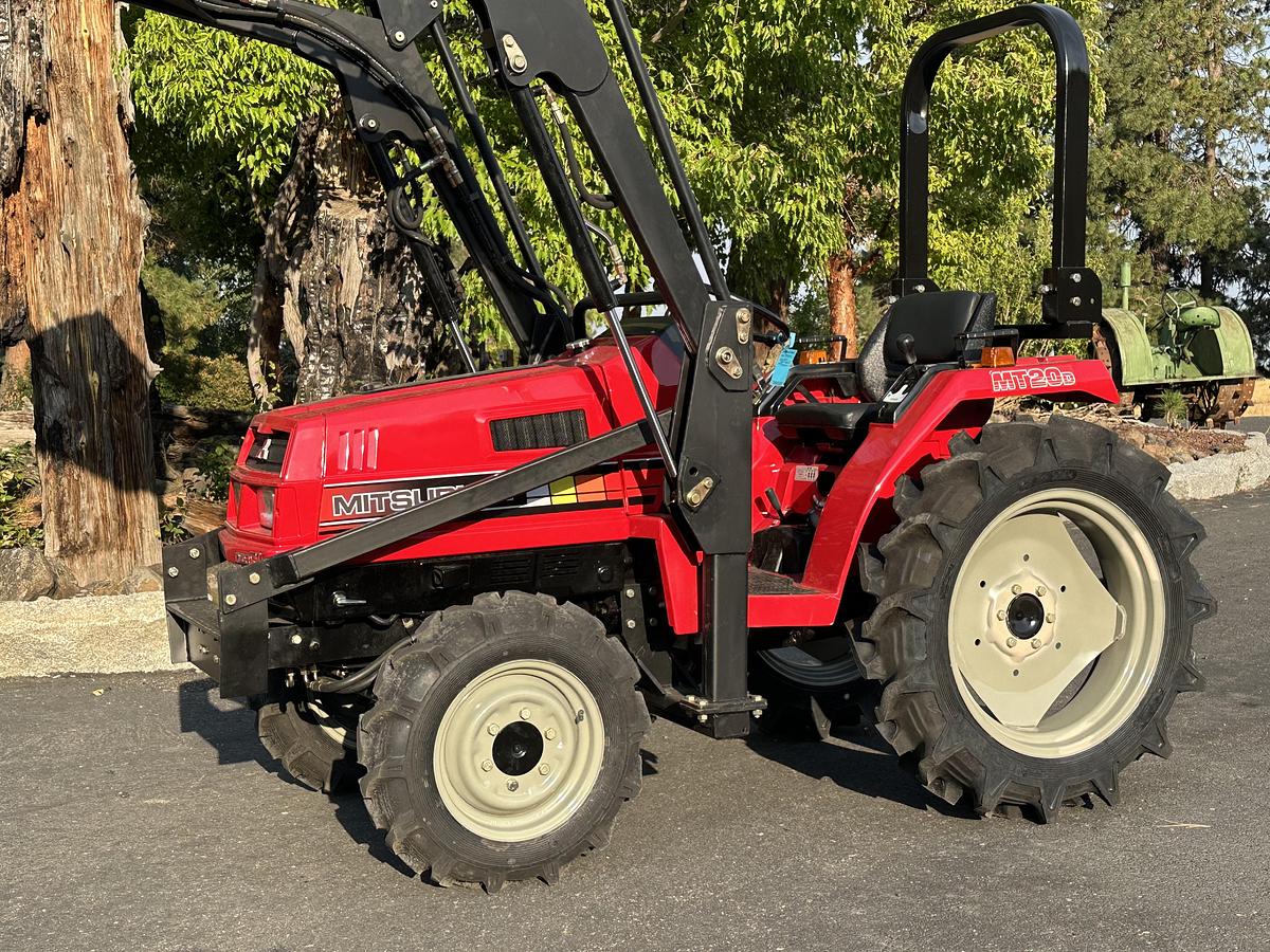 Used Mitsubishi MT20