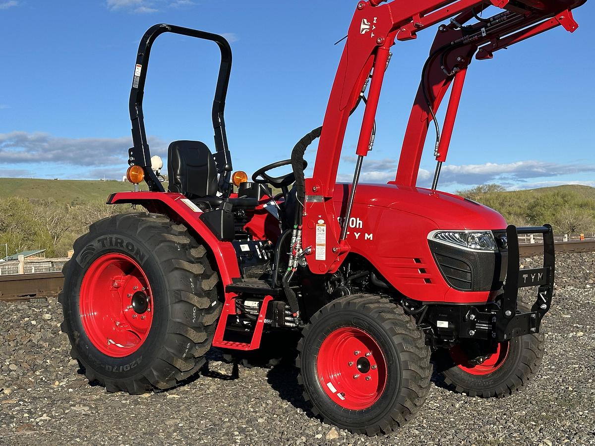 TYM / Branson Tractors 4820H (hydrostatic)