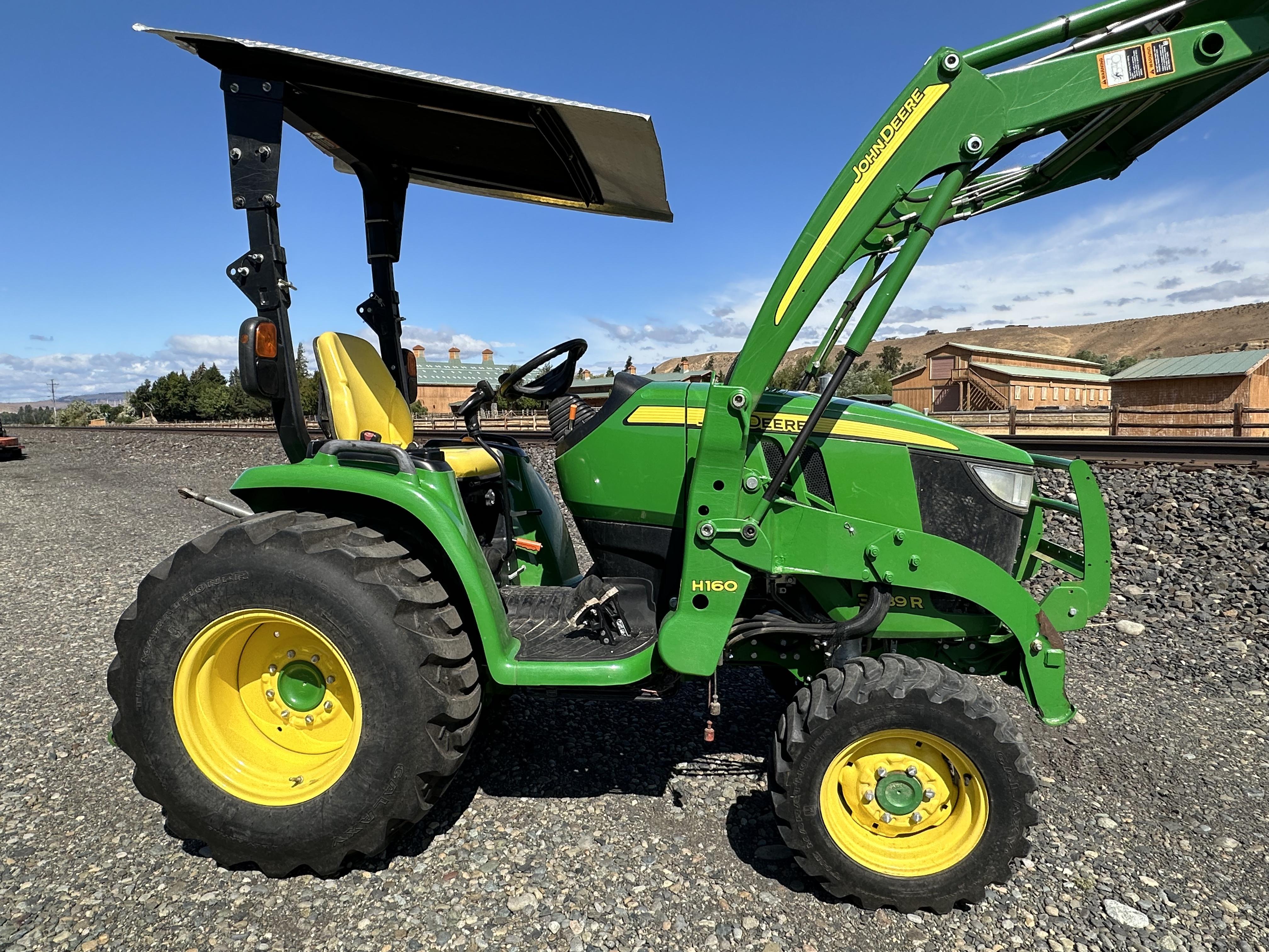 Used John Deere 3039R Diesel 4x4