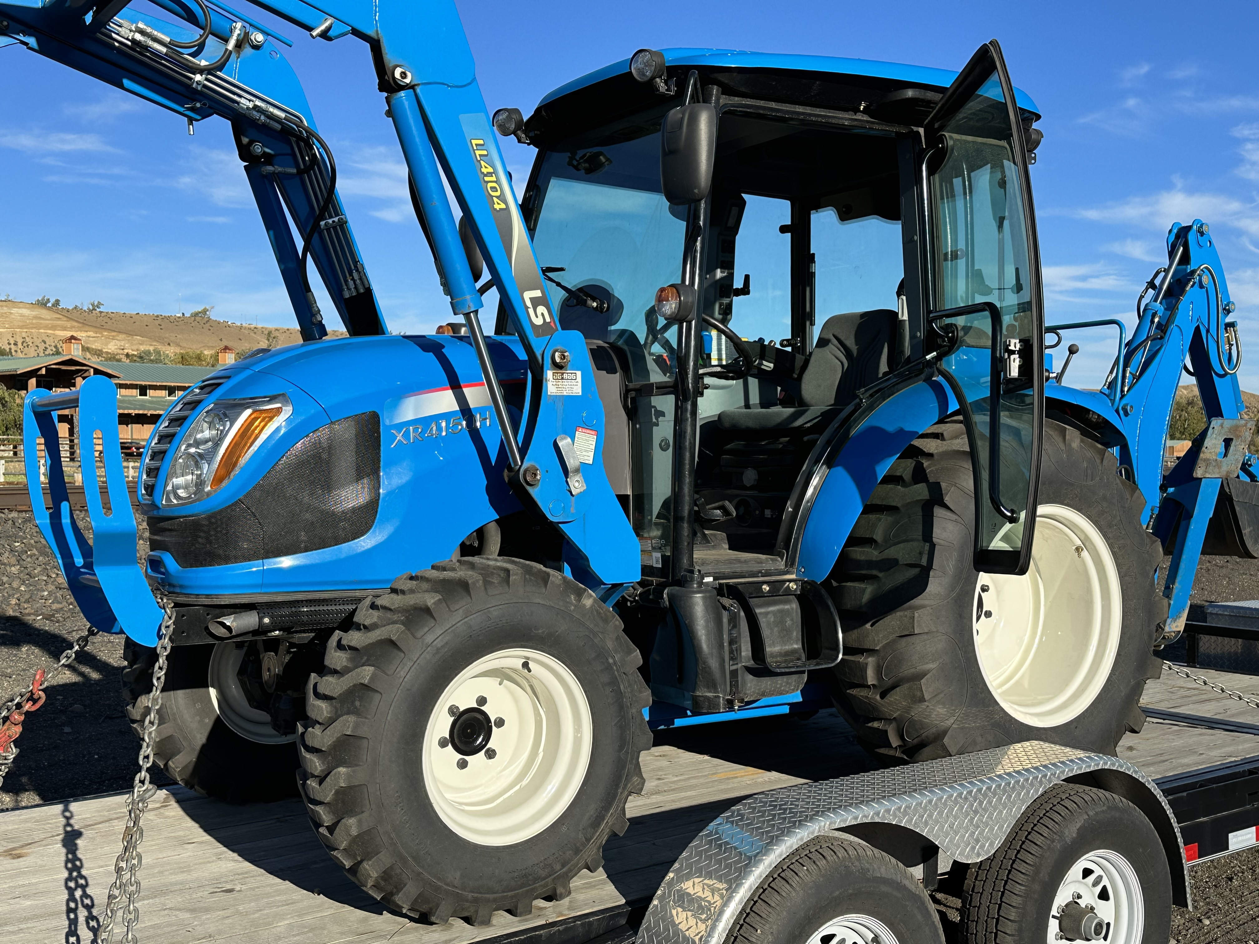 Used 2017 LS CAB XR4150 50hp 4x4, LS LL4104 loader, LS LB2105 Backhoe & 10K PJ Tilt Trailer