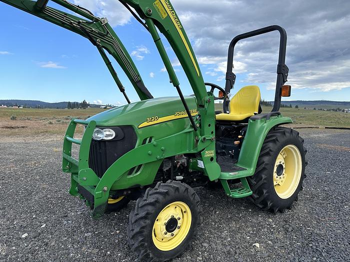 Used 2008 John Deere 3120 Diesel 4x4