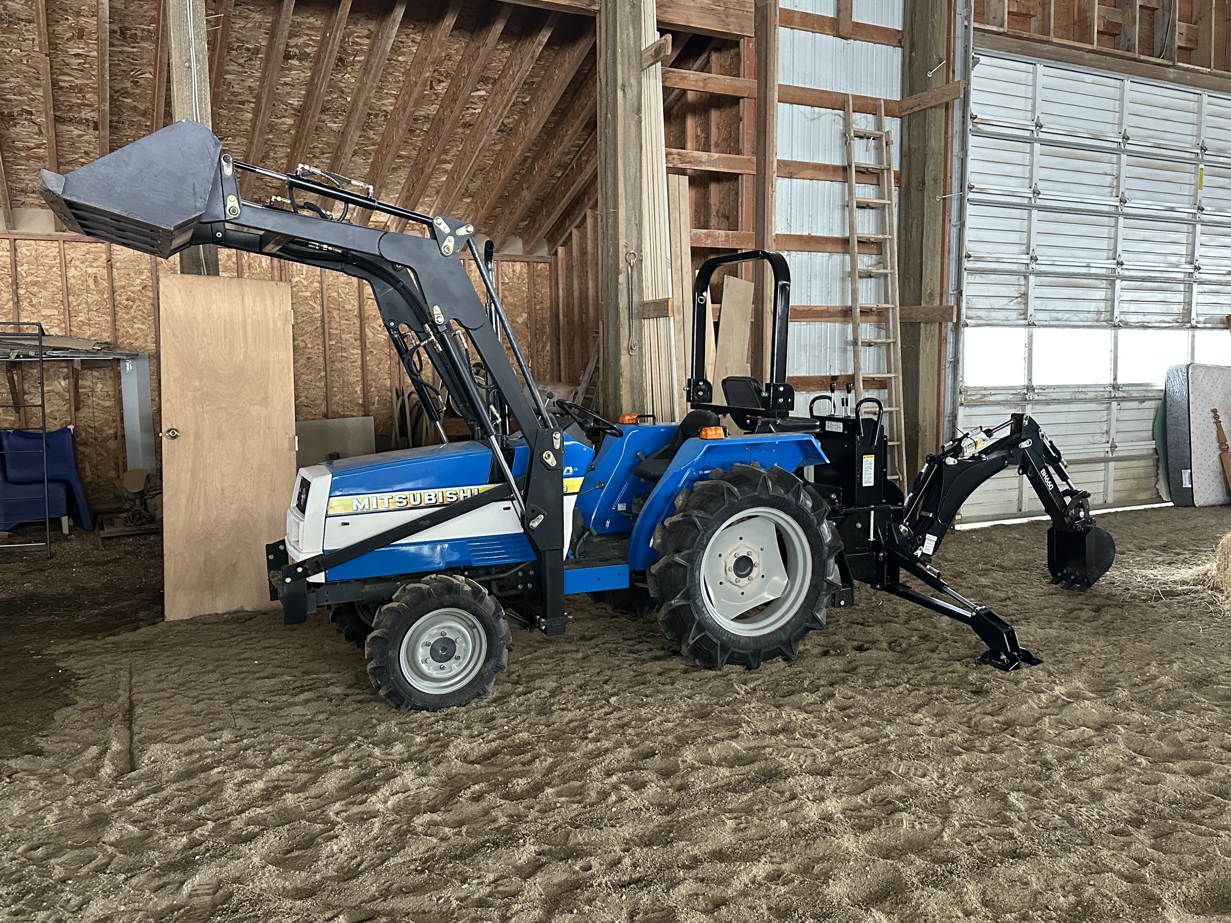 Refurbished Mitsubishi MT2201