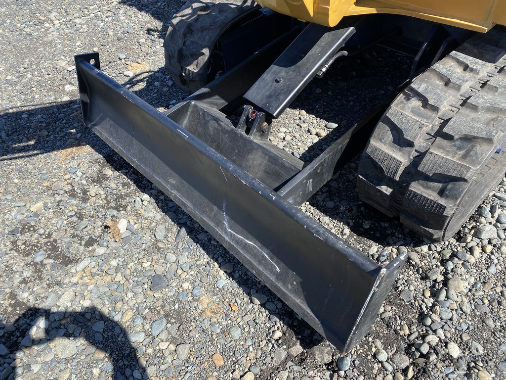 Used 2005 Komatsu PC10