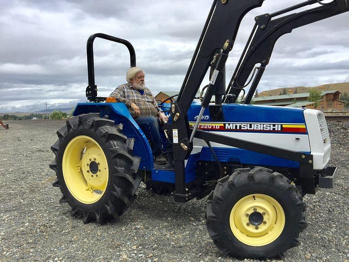 Used Mitsubishi Model MT3201