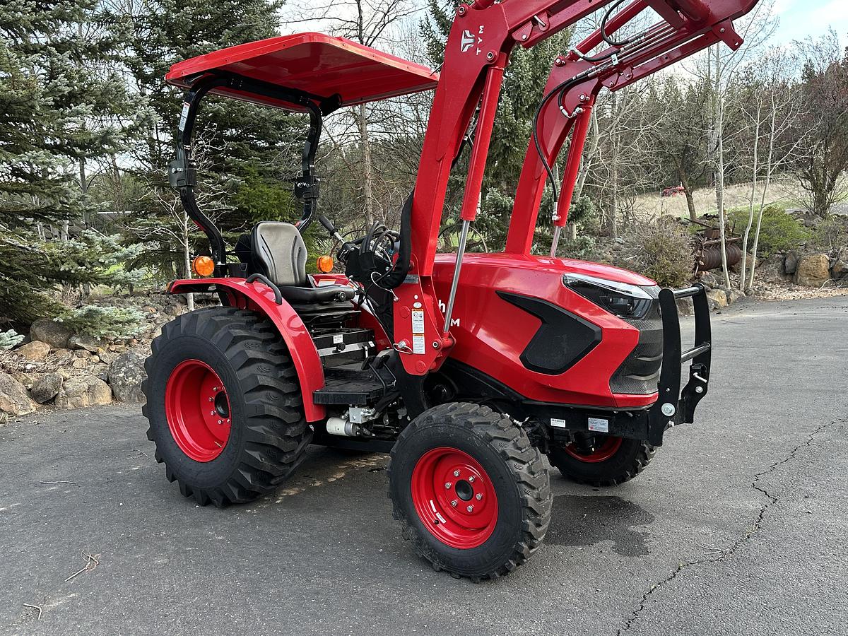 TYM / Branson Tractors 4215H