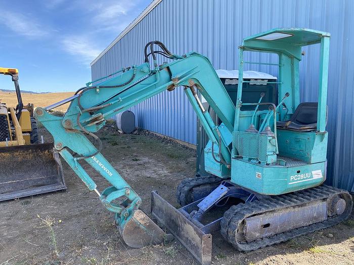 Used 1995 Komatsu PC28UU