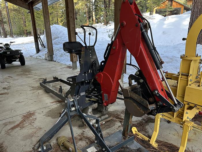 Used Branson 4020R 40hp Diesel 4x4