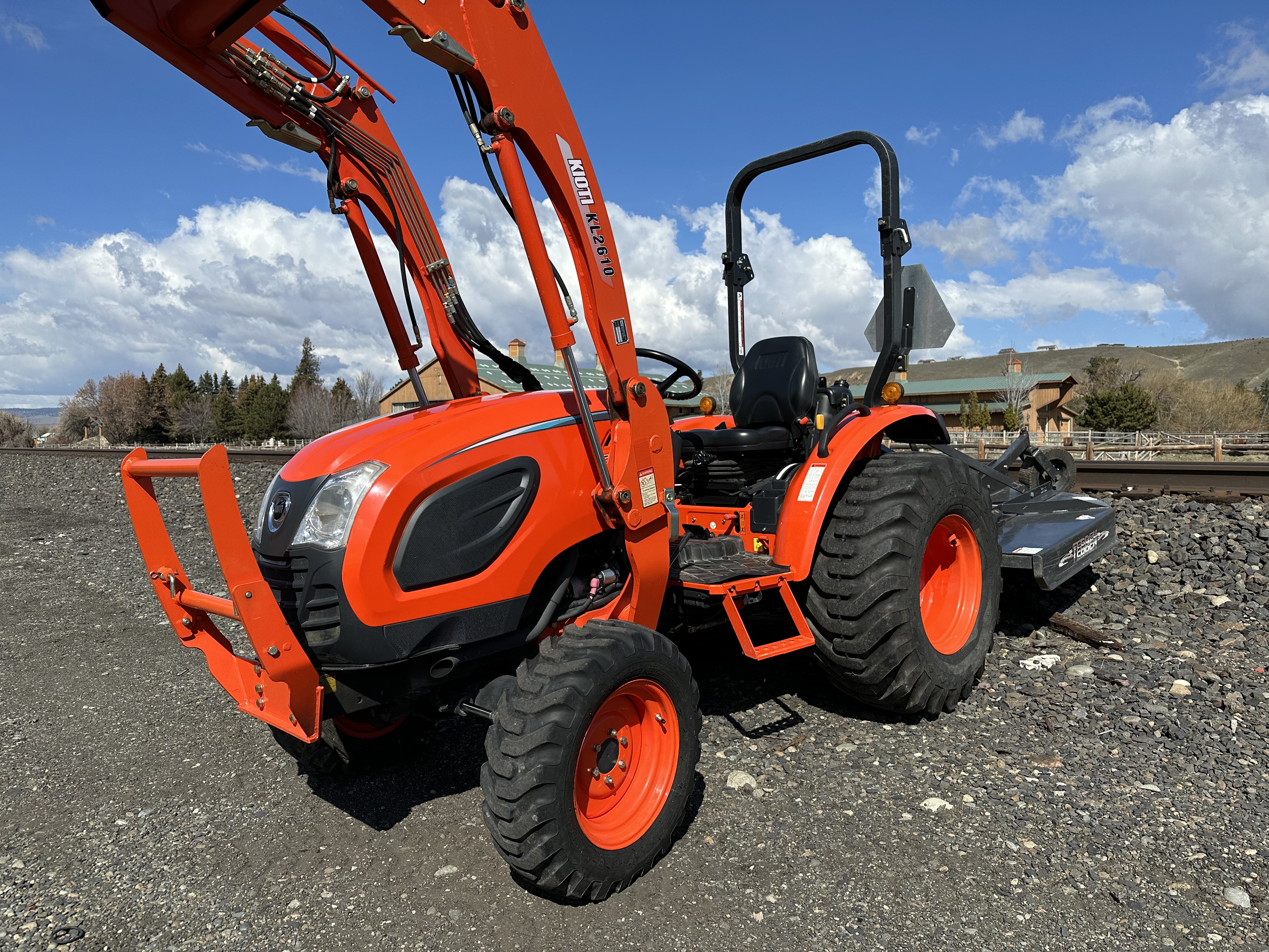 Used Kioti CK 2610 HST
