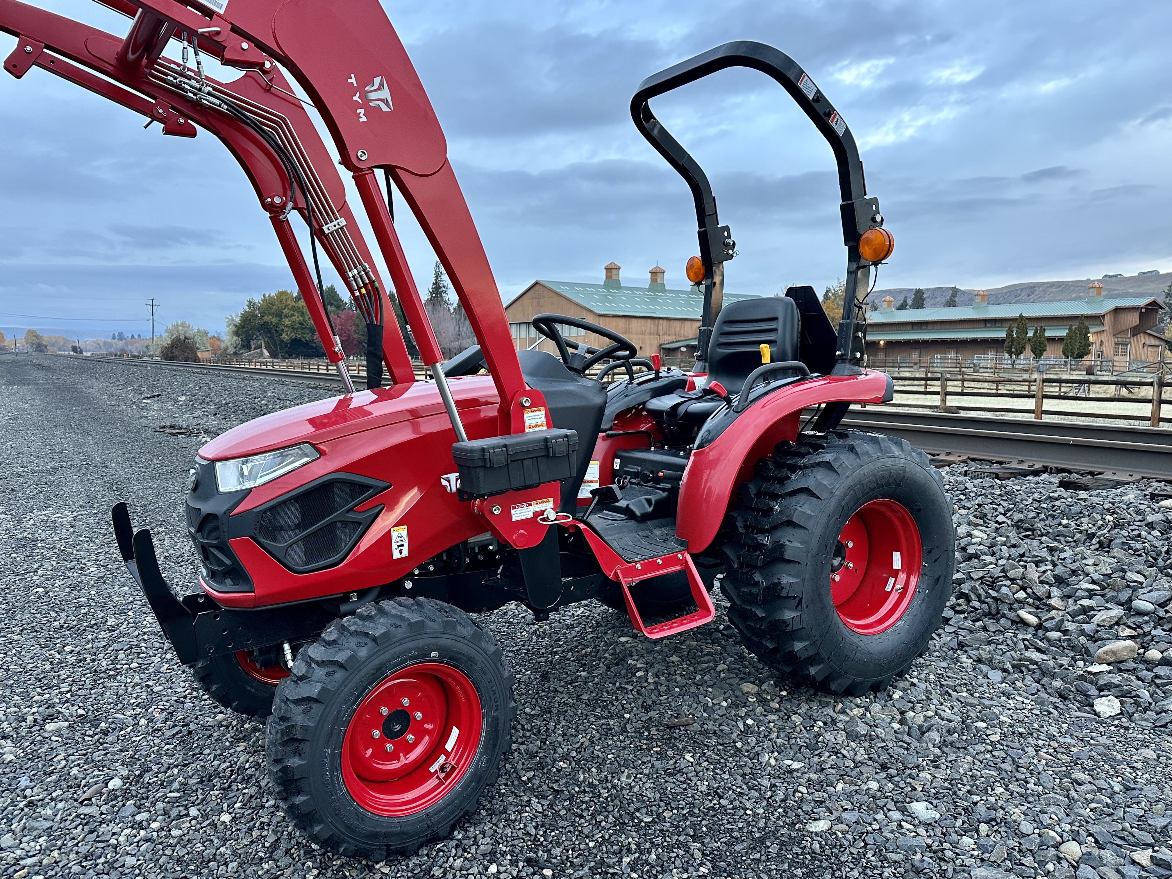 TYM / Branson Tractors 2610H