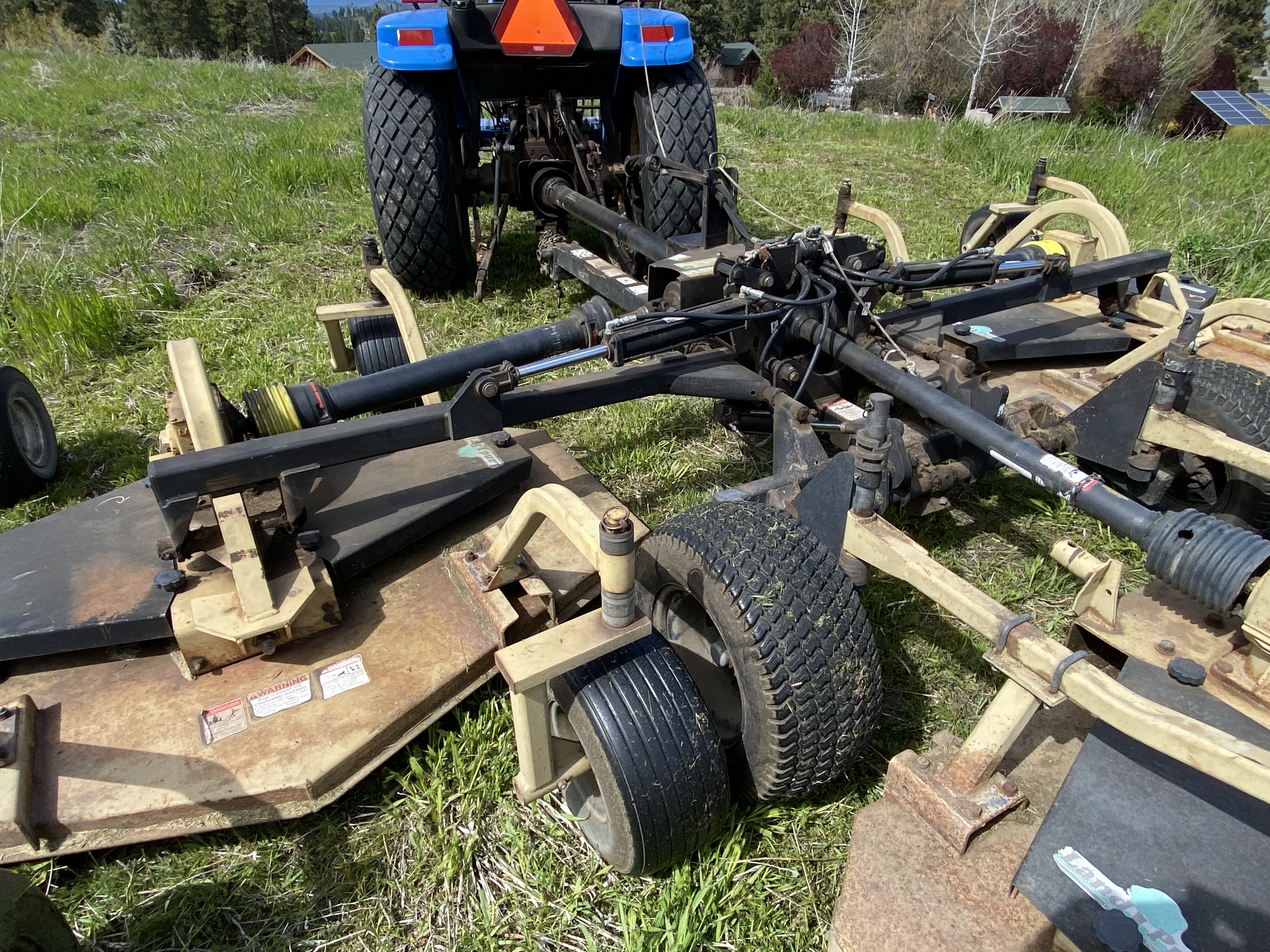 Used Land Pride  Bat Wing 17' Finish mower