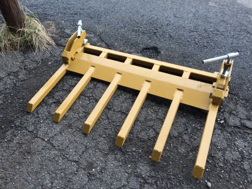 TractorCo.com Debris Fork