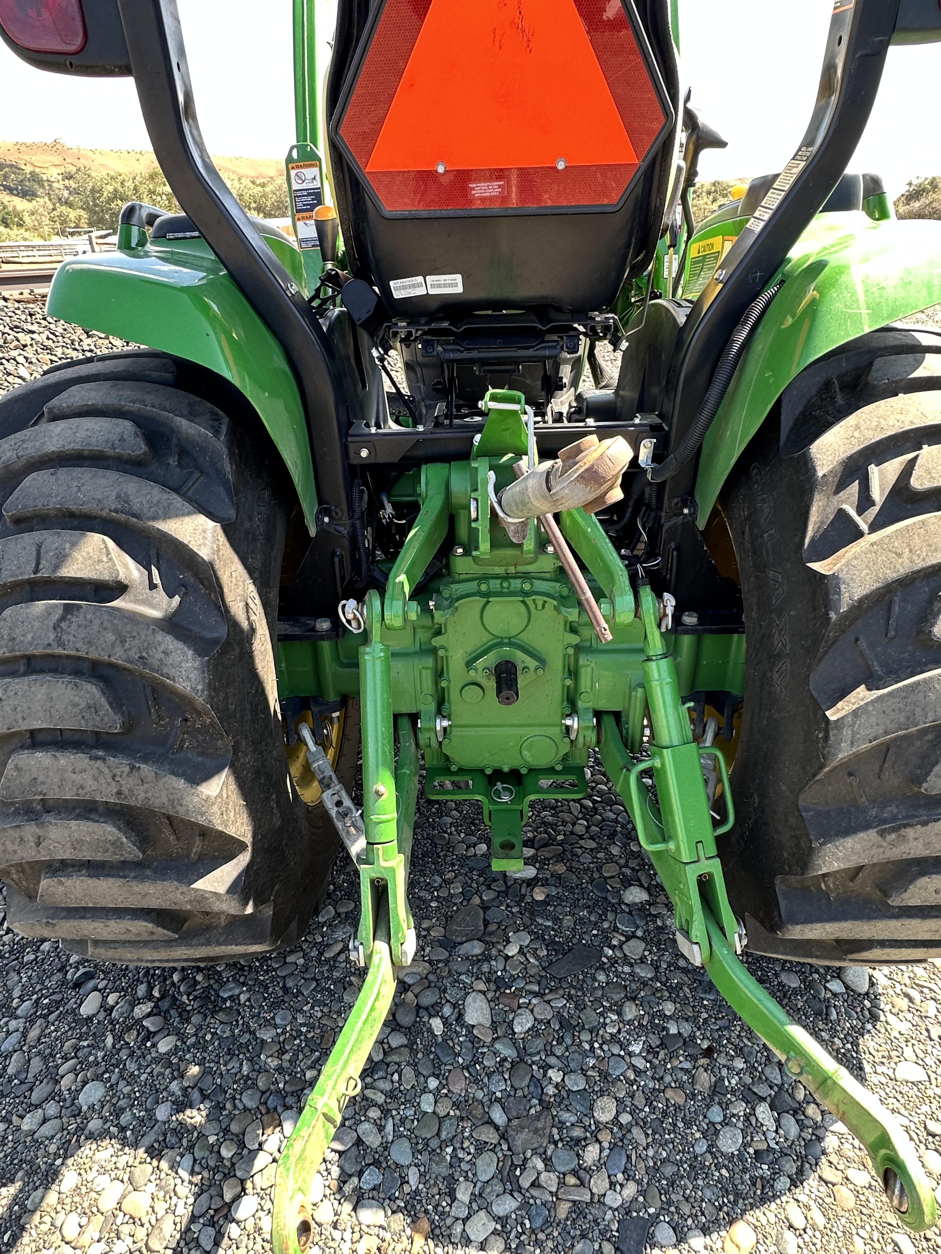 Used John Deere 3039R Diesel 4x4