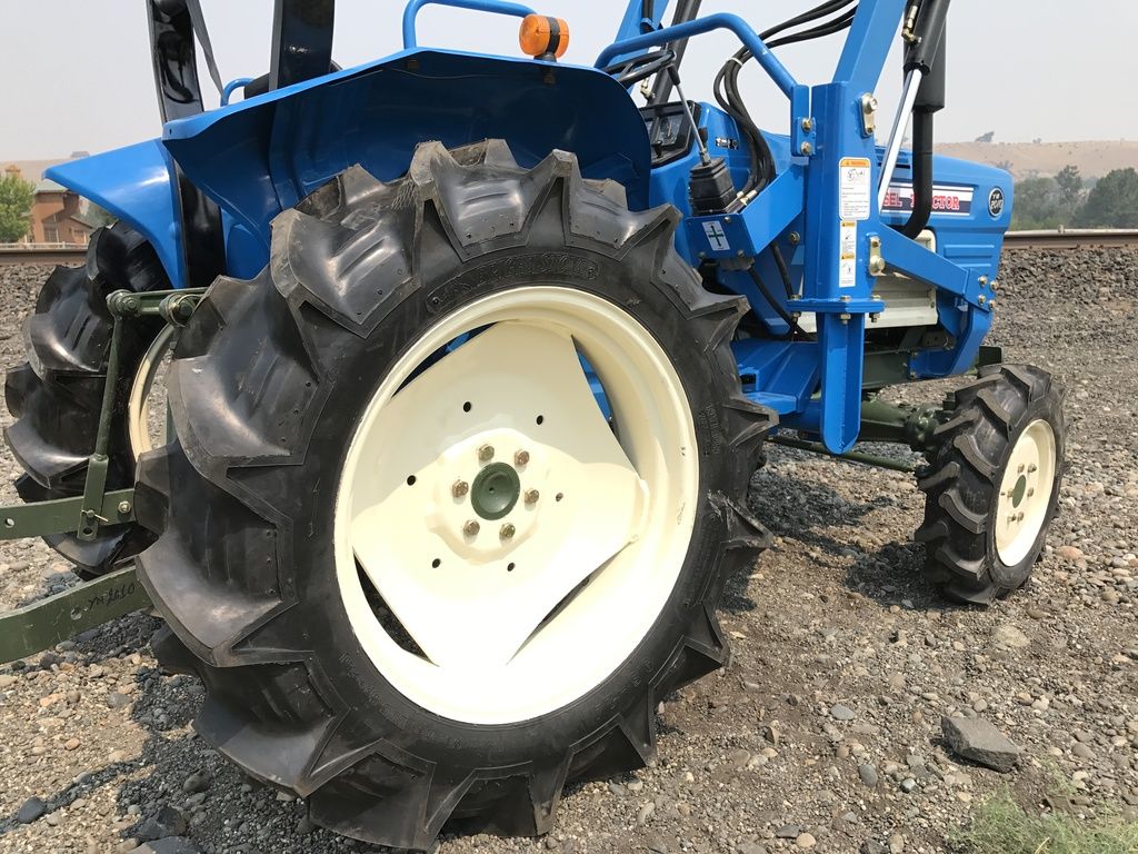 Used Diesel 4x4 Yanmar Tractor 2010D