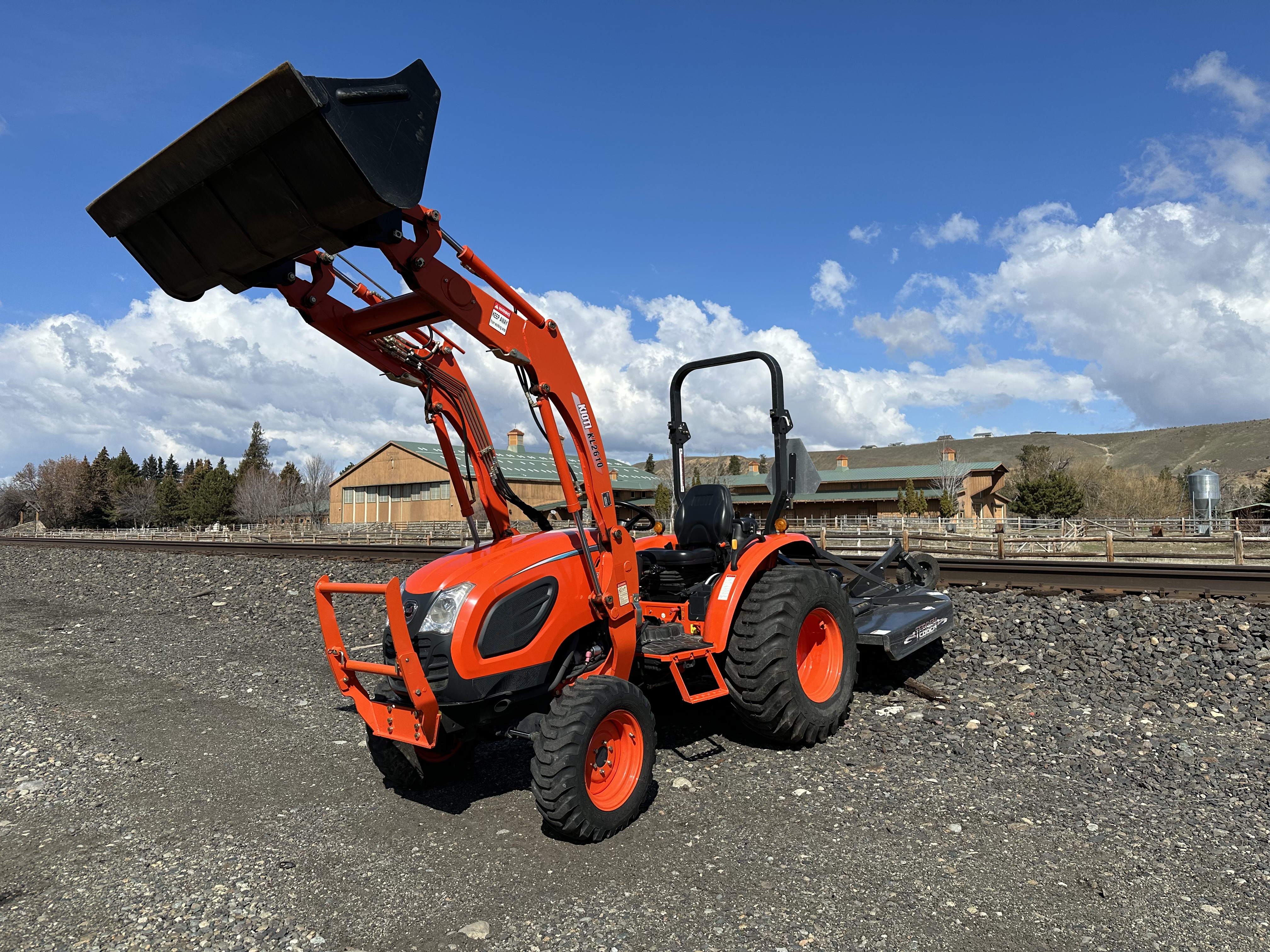 Used Kioti CK 2610 HST