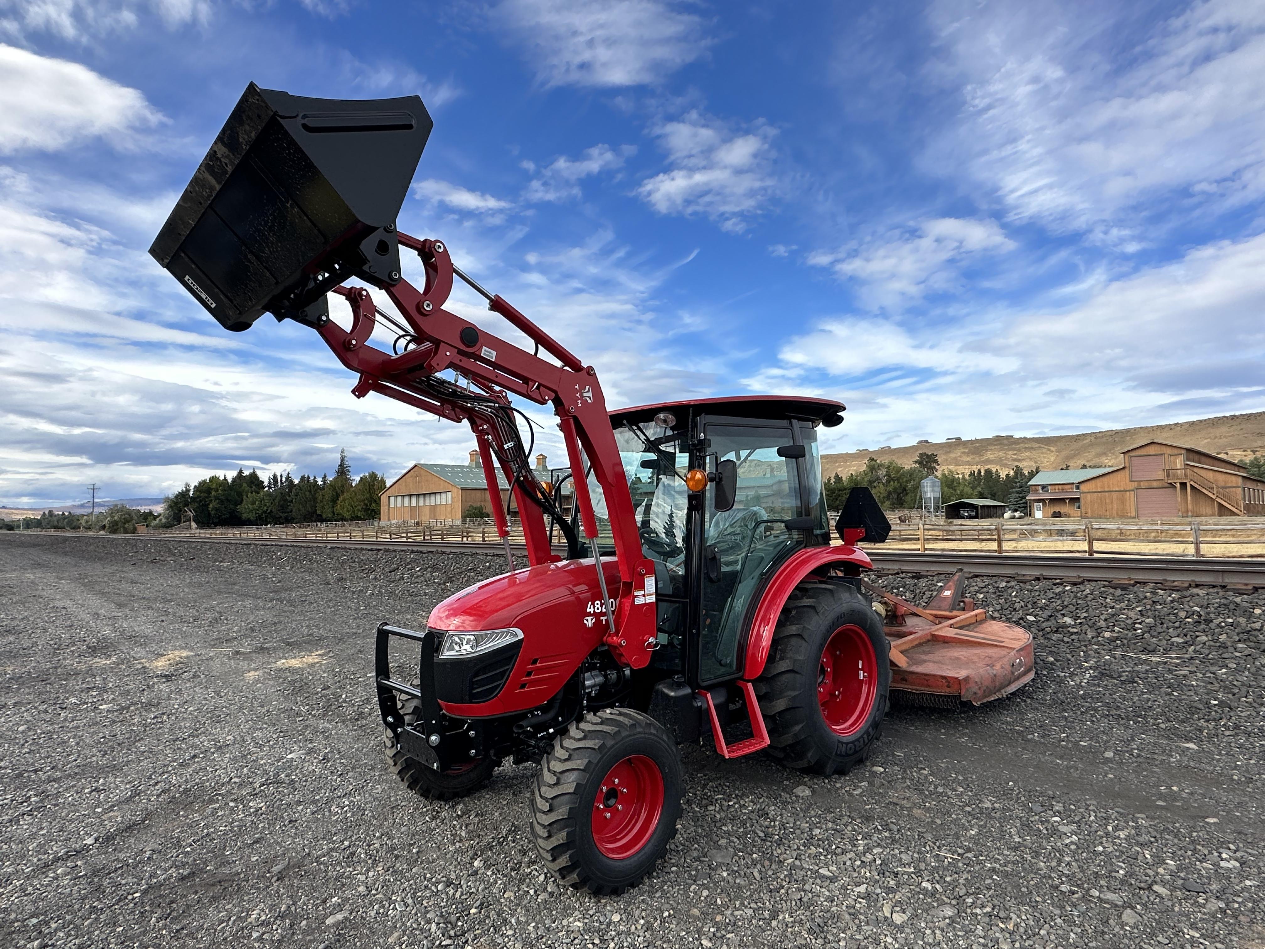 TYM / Branson 4820CH Cab Tractor (hydrostatic)