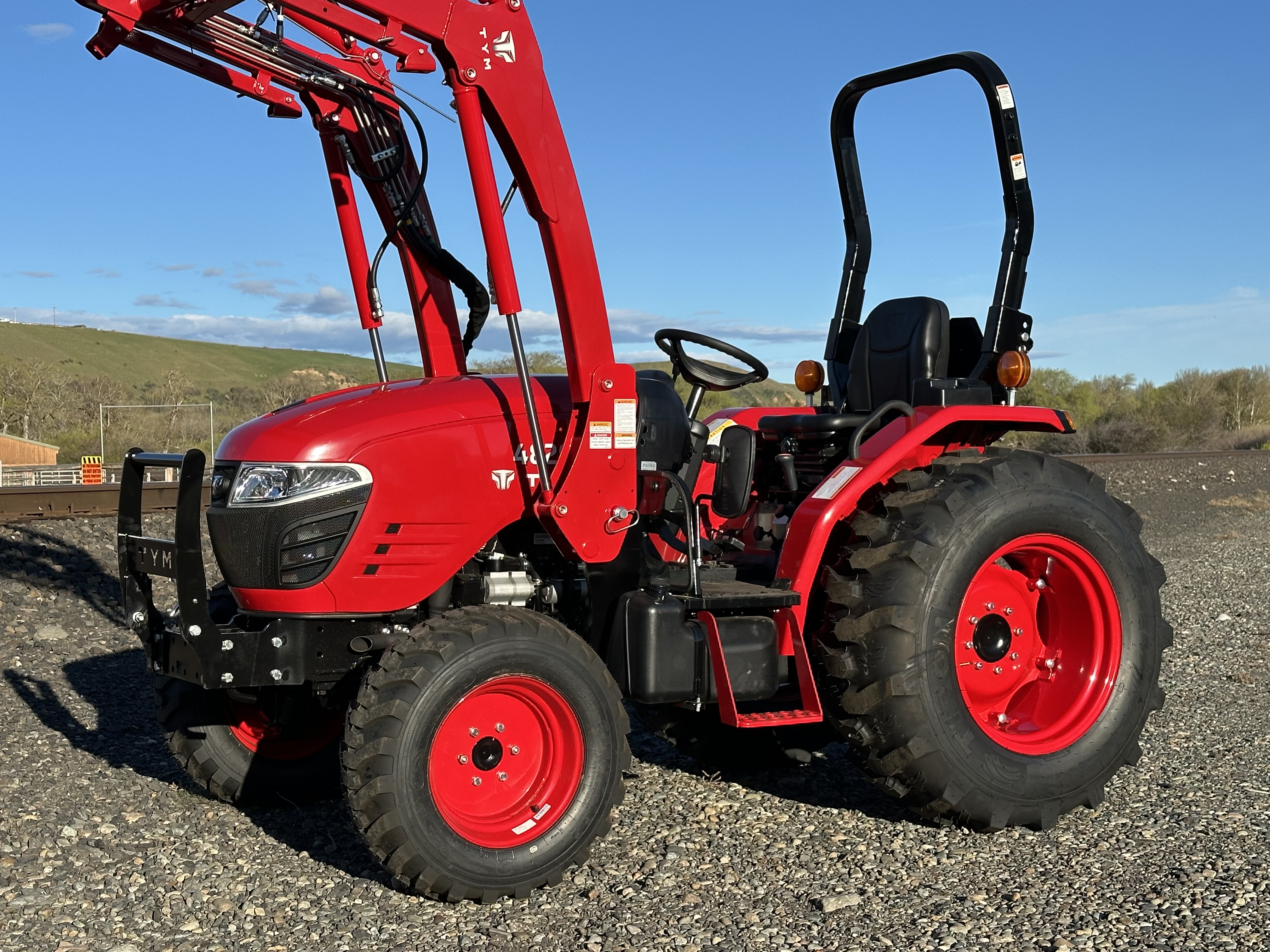 TYM / Branson Tractors 4820H (hydrostatic)