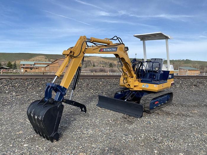 Used 2005 Komatsu PC20