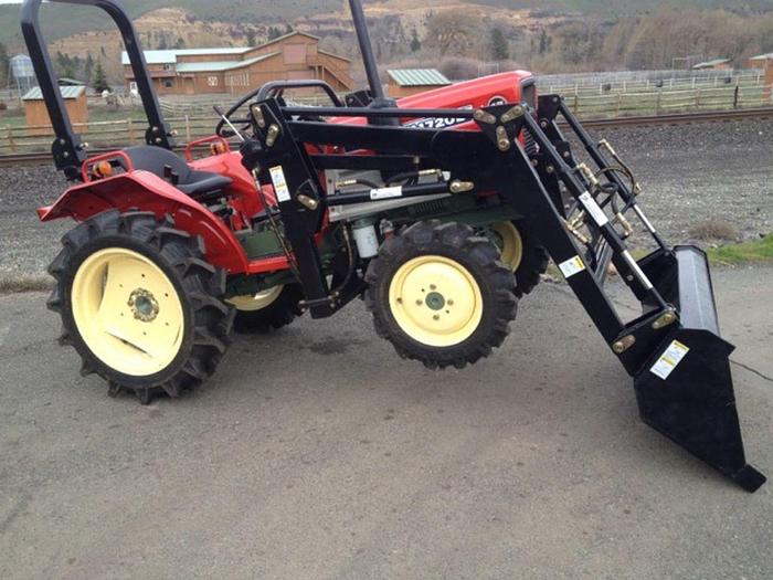 Used Yanmar Diesel 4x2 Tractor 1702