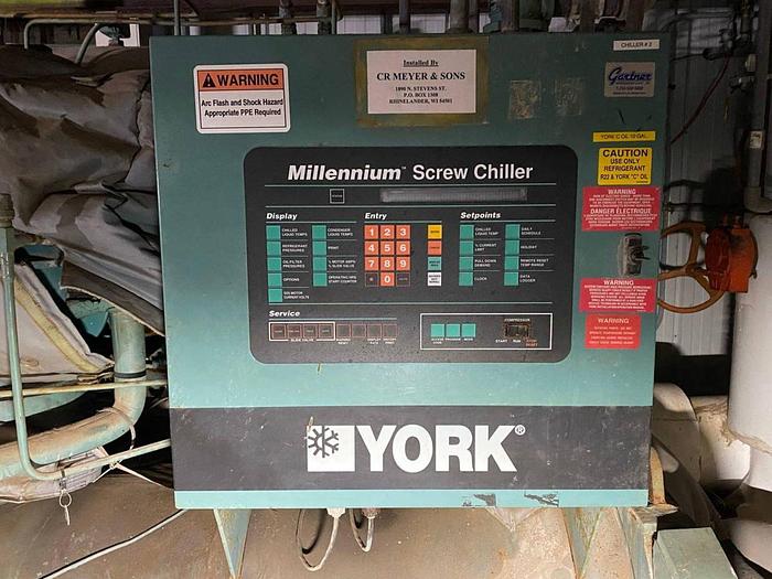 Used YORK YSCACAS2-CHCS MILLENNIUM SCREW CHILLER