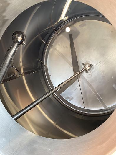 Used Paul Mueller 1000 Gallon Stainless Steel Jacketed Reactor w/ 5 HP Motor