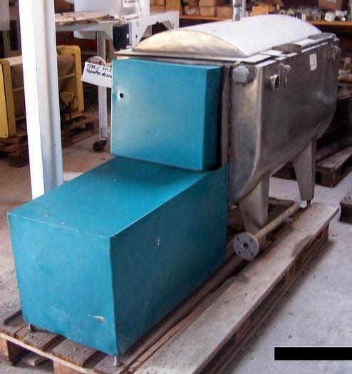 Used Termizator do serków, jogurtów, itp. z płaszczem grzejnym i poziomym mieszadłem łopatowym