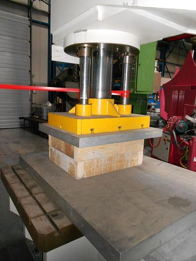 Gebraucht HYDRAULISCHE PERS MIB CDC 100