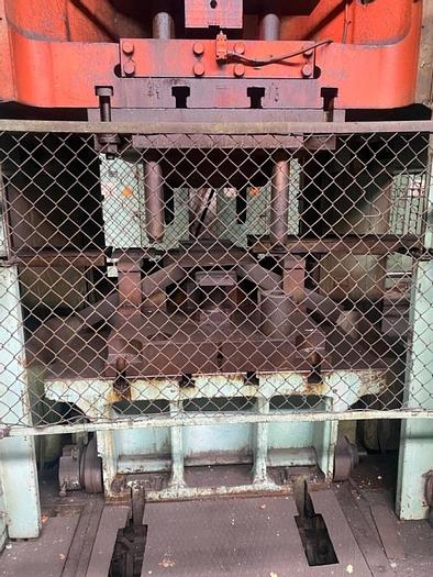 Used Press Trimming K04150242 / KB2542