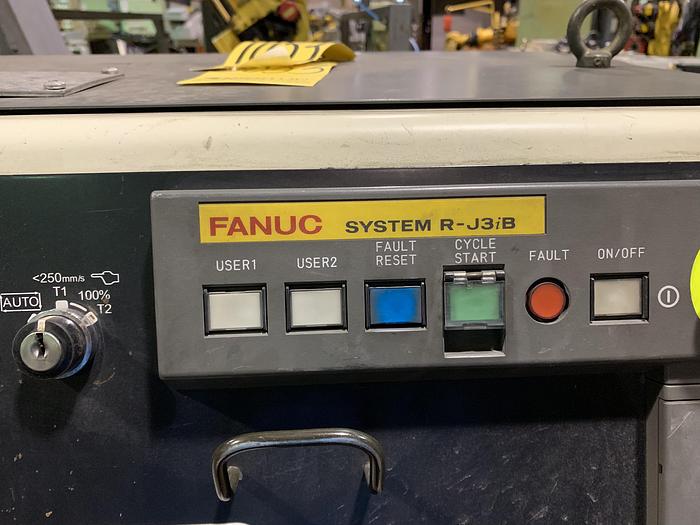 Used TEC WELD ROBOTIC DUAL TRUNION WELDING CELL WITH 2 FANUC ARCMATE 120iB'S