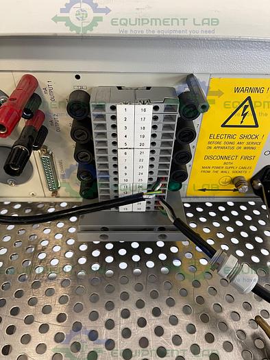 Used Applikon  ADI 1030 Bio Controller w/ pH Cable and Temperature Sensor