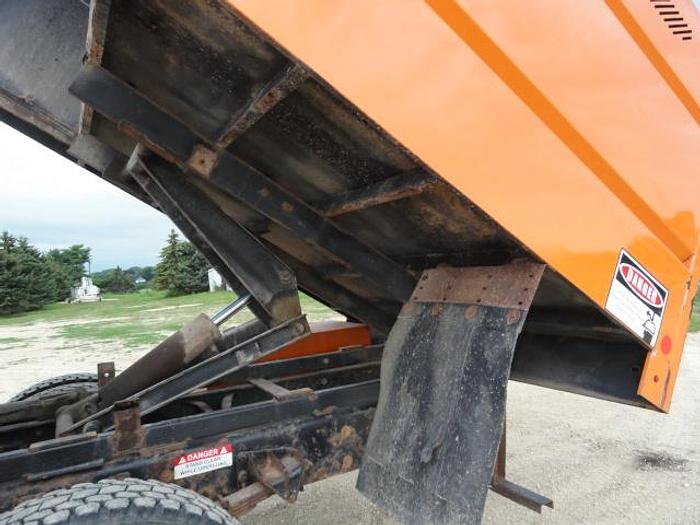 Used 2011 FORD F750