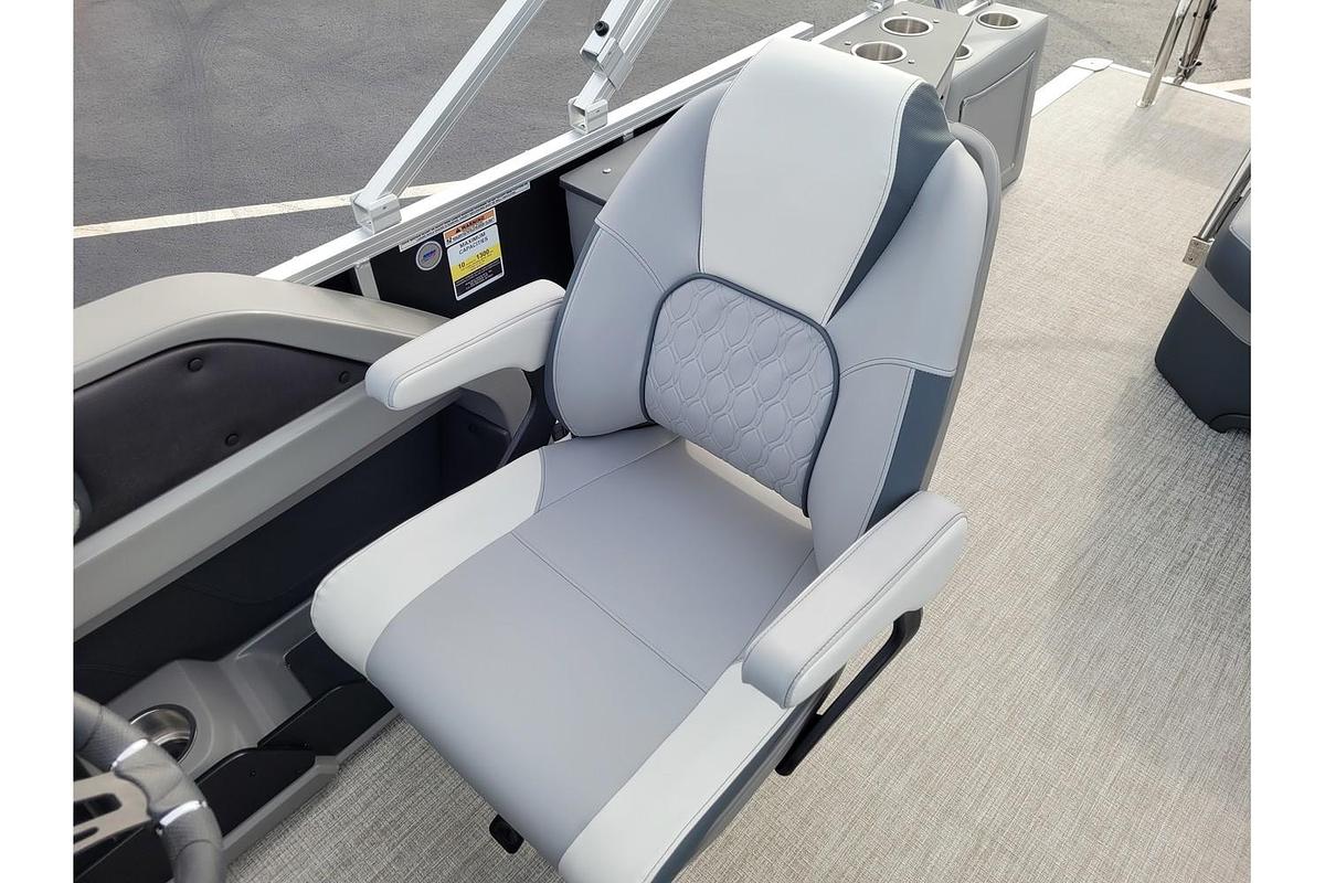 2026 Tahoe Pontoons 2185 LTZ Cruise Rear Bench
