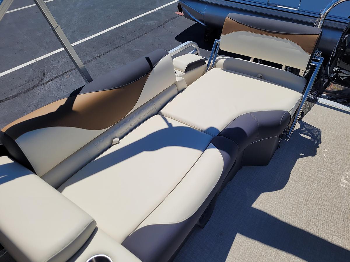2026 Tahoe Pontoons 2385 LTZ Quad Lounger Shift