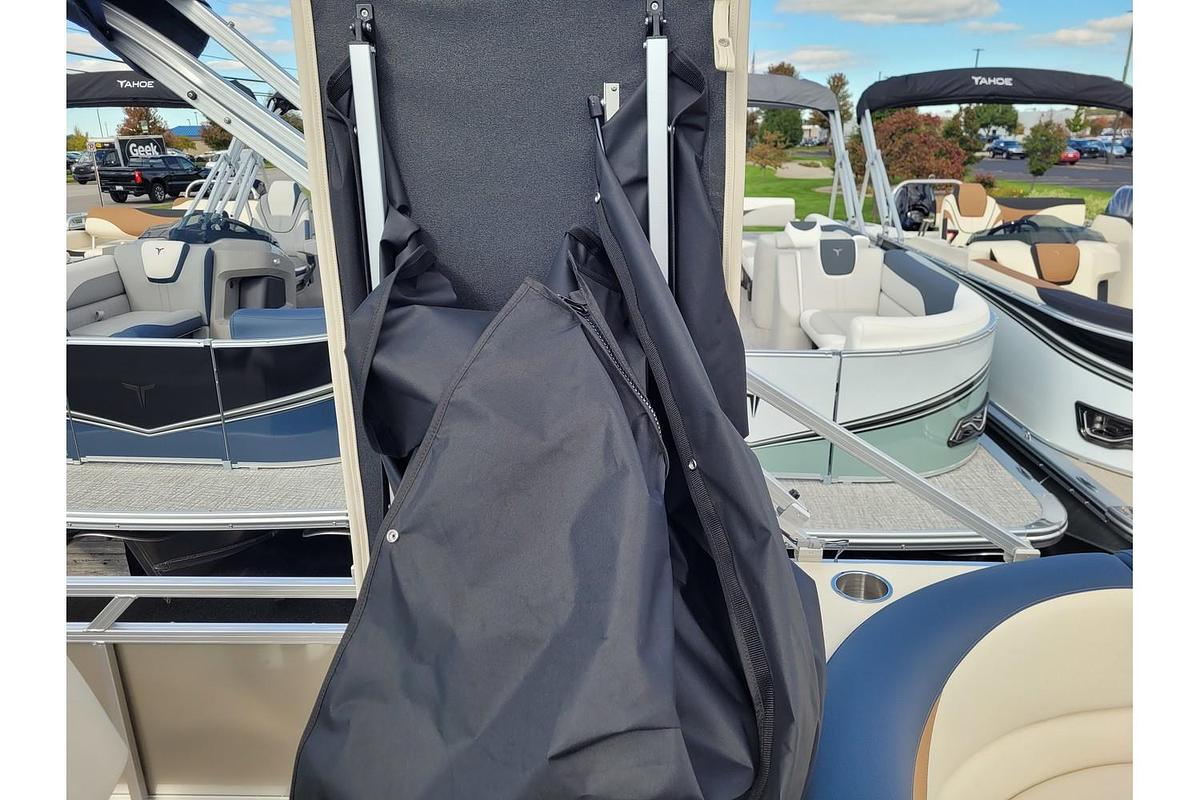 2026 Tahoe Pontoons 2385 LTZ Rear Fish