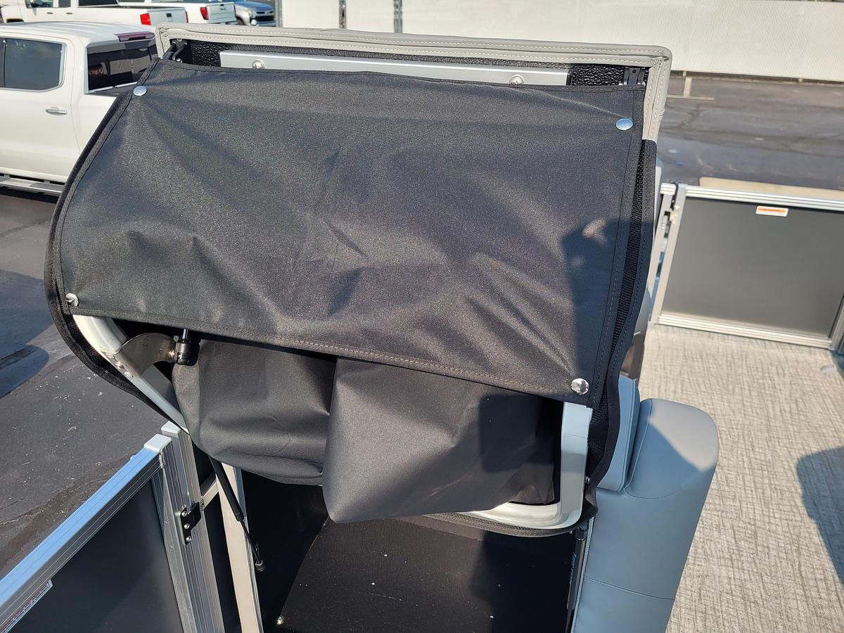 2026 Tahoe Pontoons 2385 LTZ Versatile Rear Lounger SP25