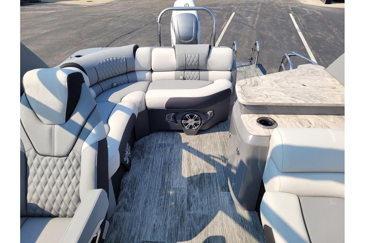 2025 Tahoe Pontoons 2585 Grand Tahoe LTD Elite Winshield 27" WG