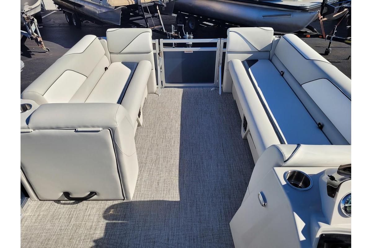 2026 Tahoe Pontoons 2180 Sport Cruise Rear Bench