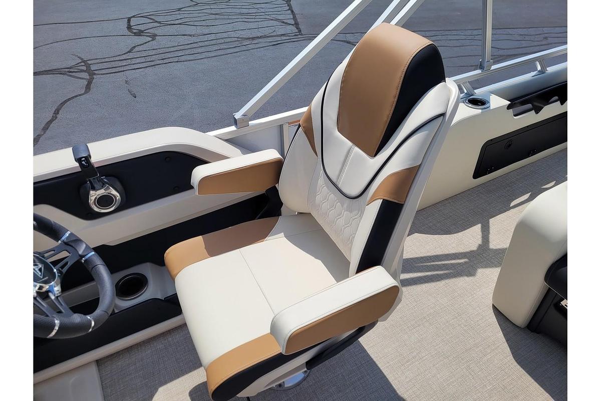 2026 Tahoe Pontoons 2385 LTZ Versatile Rear Lounger 25" SP