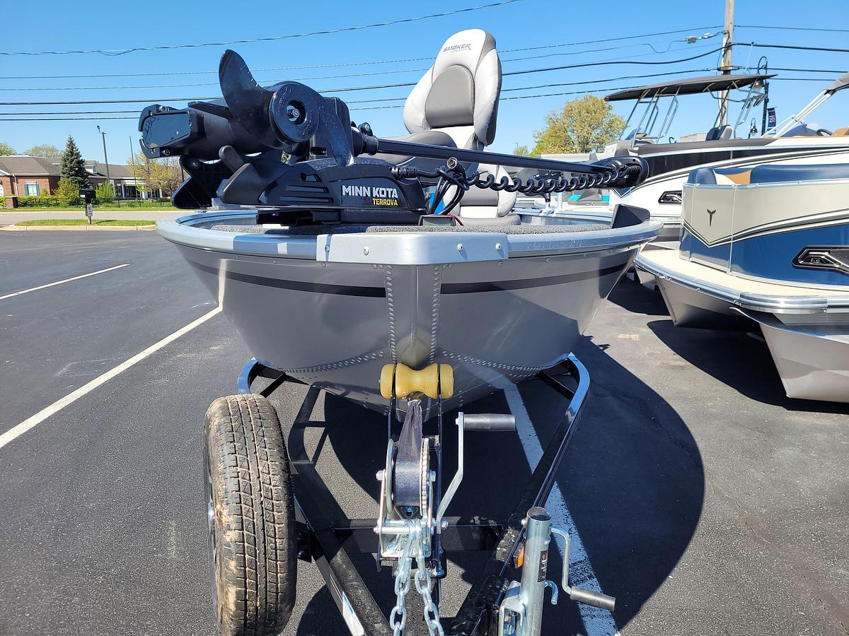 2024 Smoker Craft 176 Excursion TL