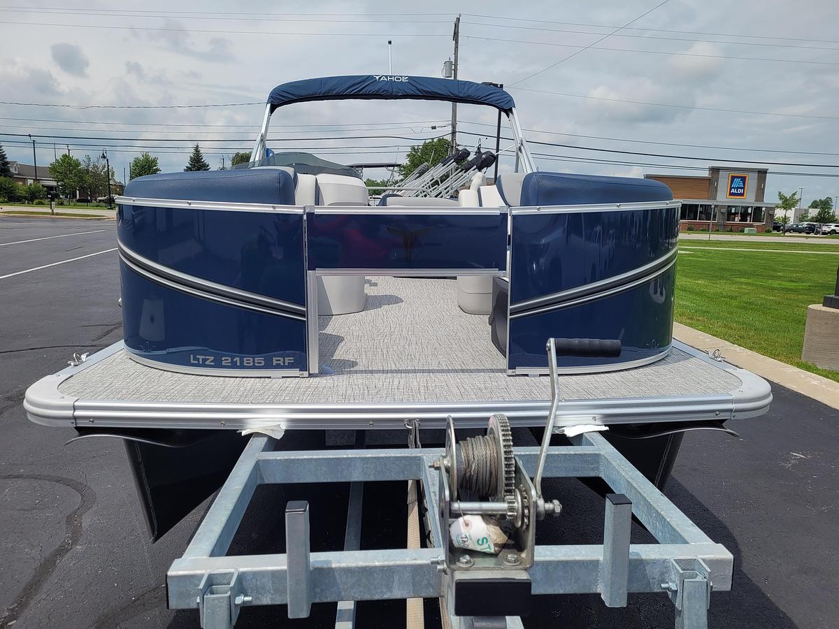 2026 Tahoe Pontoons 2185 LTZ Rear Fish
