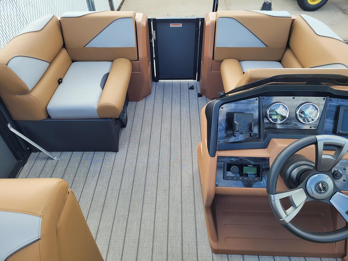 2027 Tahoe Pontoons 1575 Sport Cruise