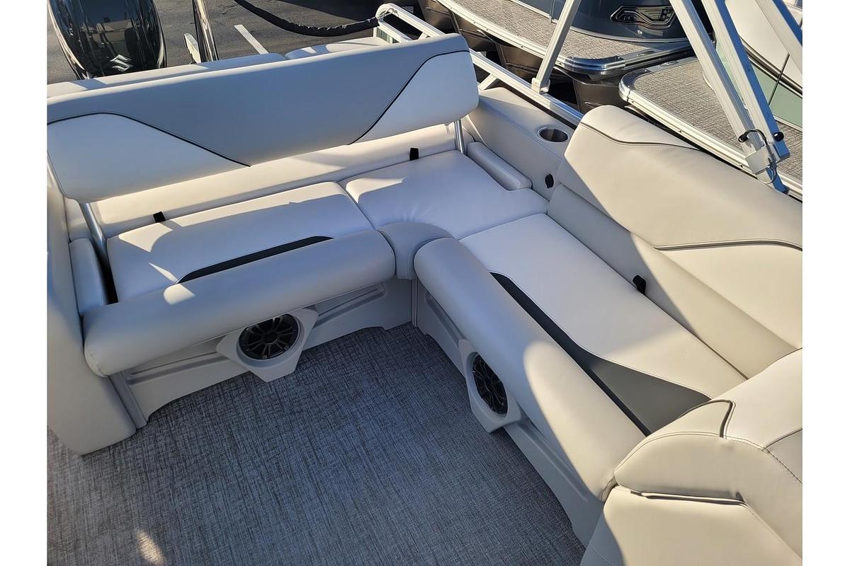 2026 Tahoe Pontoons 2185 Sport 85 Versatile Rear Bench 25" SP
