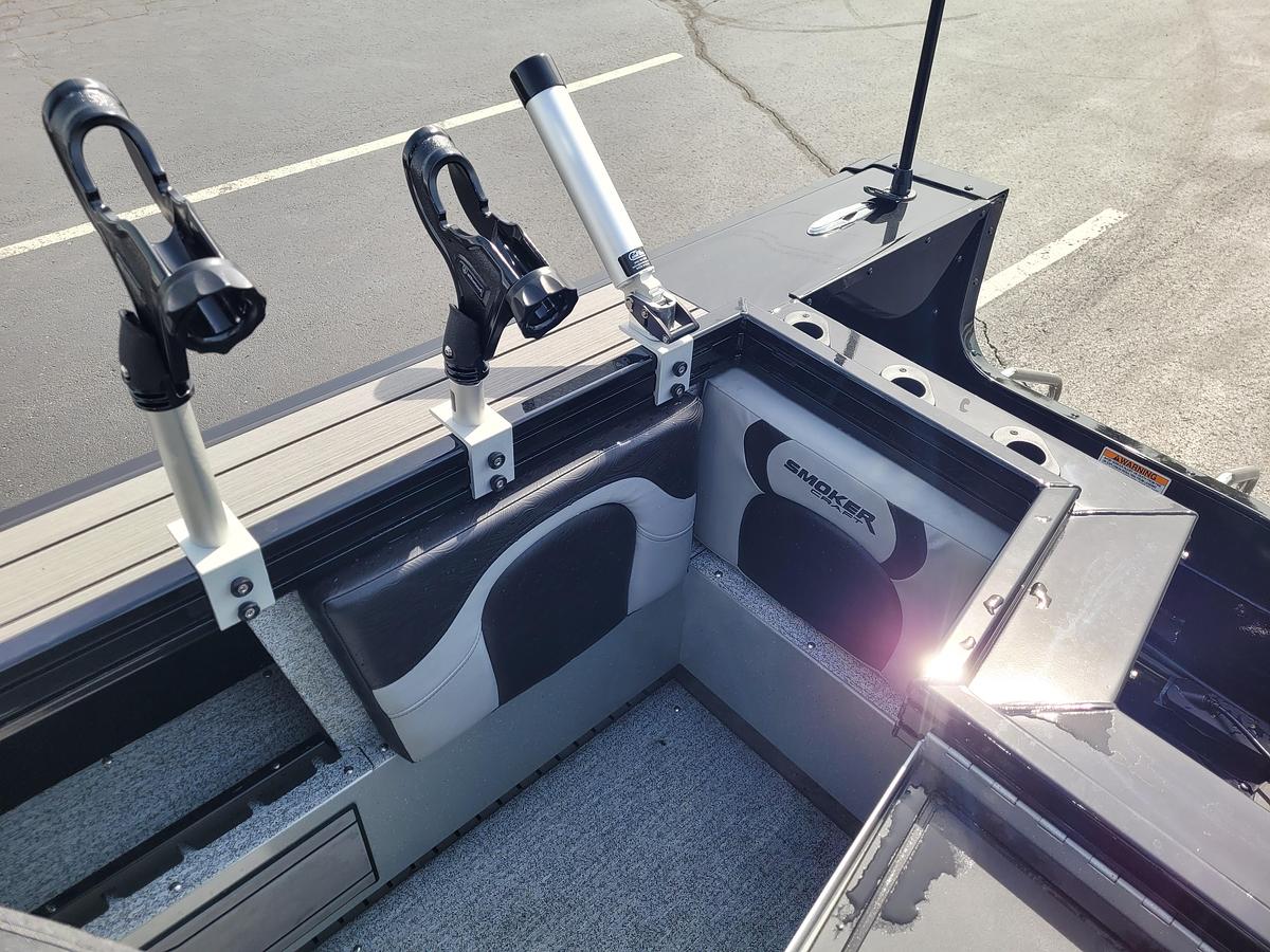2026 Smoker Craft 210 Adventurer GLS PRO Troller