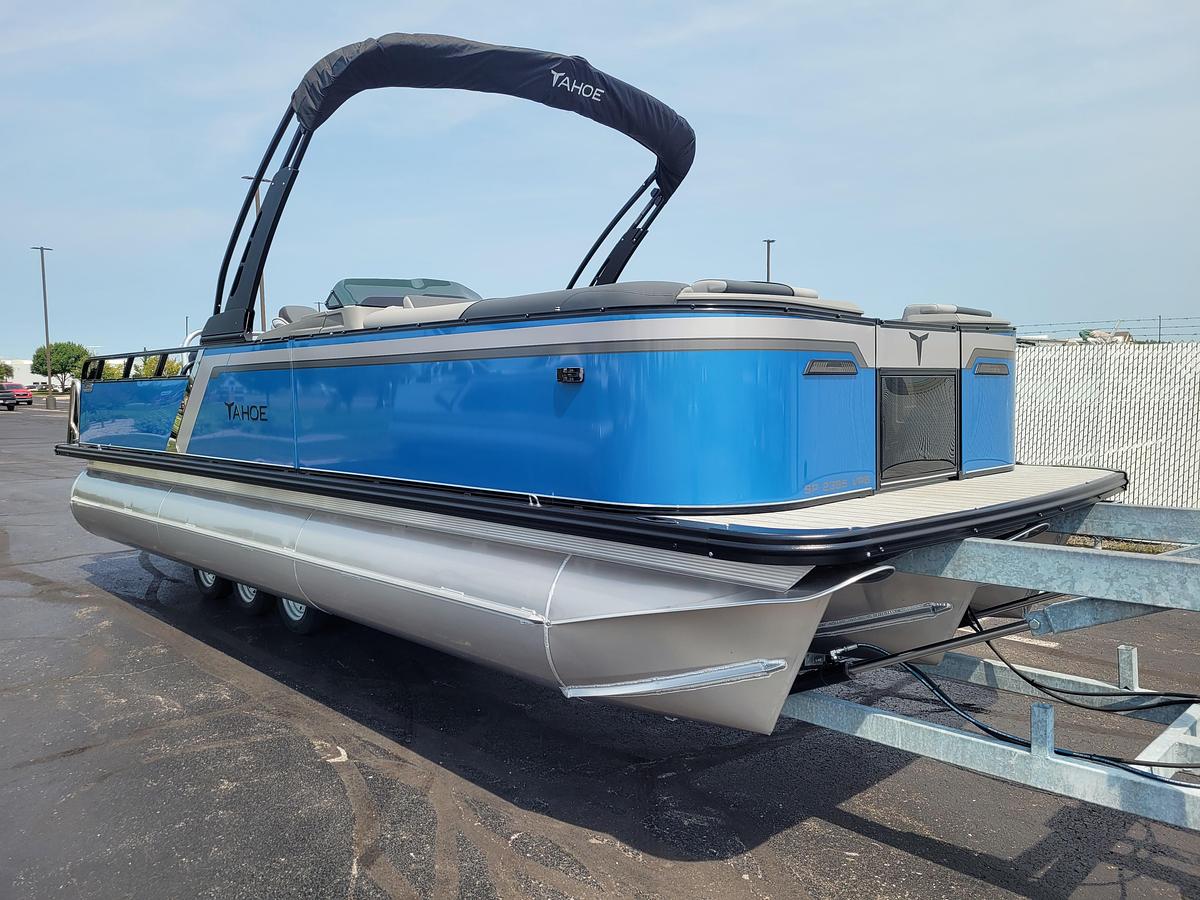2027 Tahoe Pontoons 2385 Sport 85 Versatile Rear Bench SP25