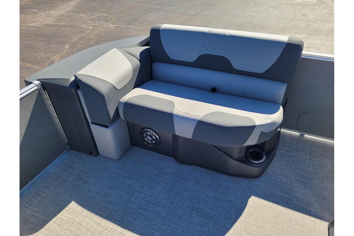 2026 Tahoe Pontoons 2585 GEOfish Center Console CRF 25" SP