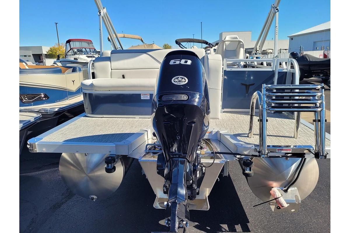 2026 Tahoe Pontoons 2180 Sport Cruise Rear Bench