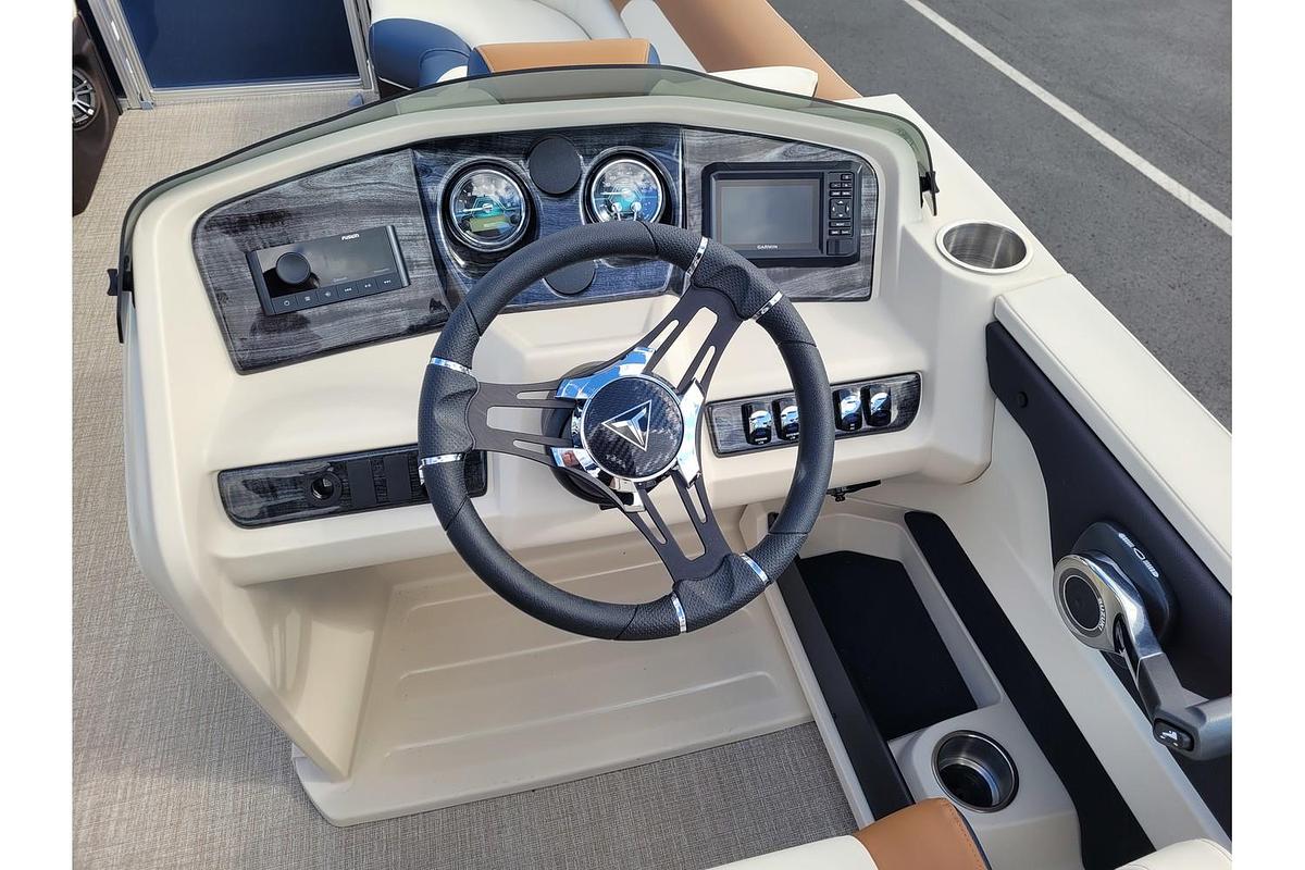2026 Tahoe Pontoons 2385 LTZ Rear Fish