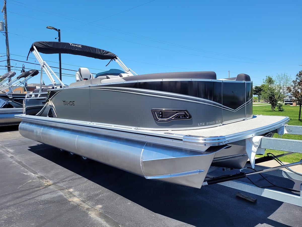 2026 Tahoe Pontoons 2385 LTZ Quad Lounger Shift SP25
